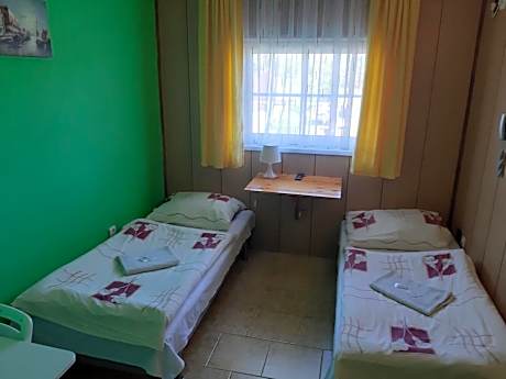 Twin Room with Bathroom