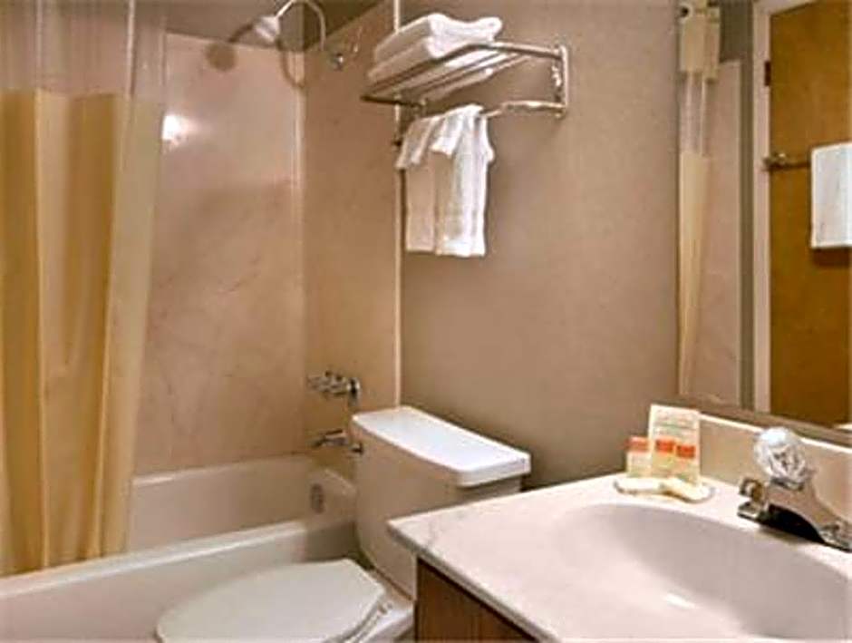 Knights Inn Longview