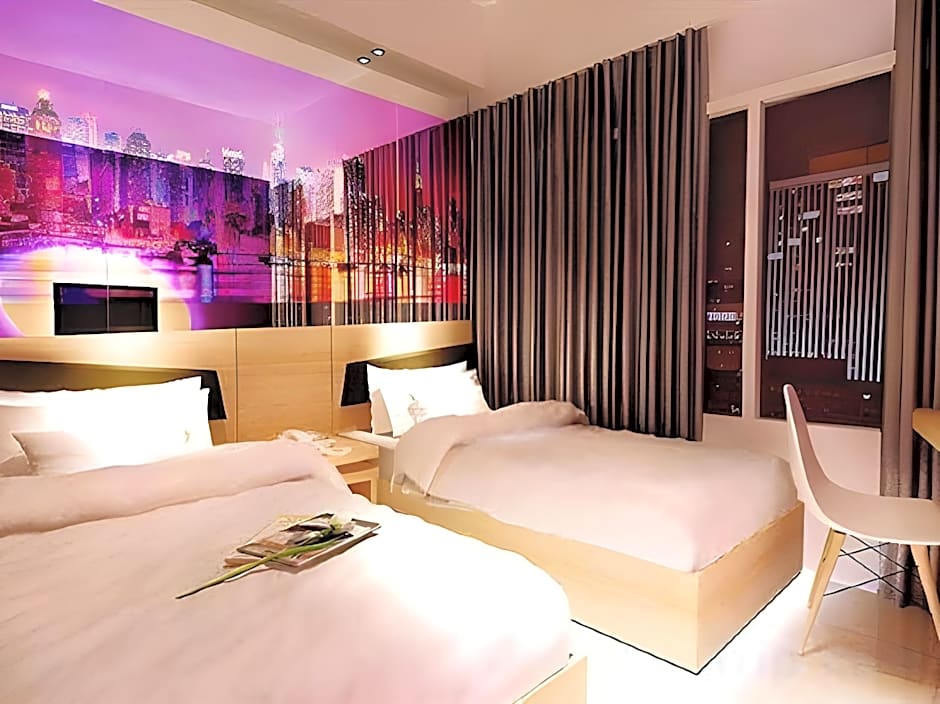 G Suites Hotel By AMITHYA
