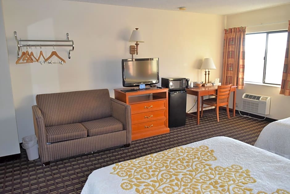 Days Inn by Wyndham Portage