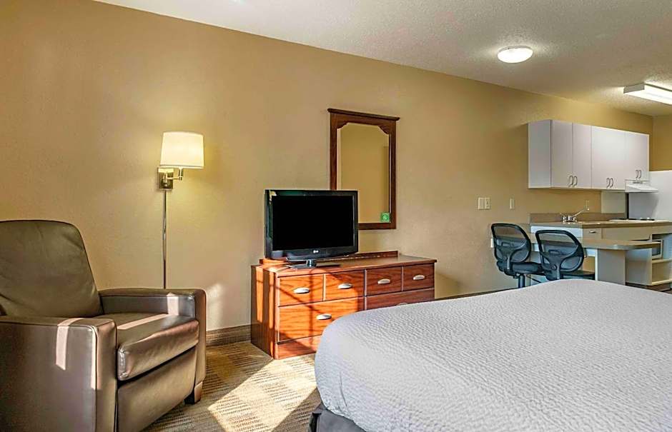 Extended Stay America Suites - Detroit - Ann Arbor - Briarwood Mall
