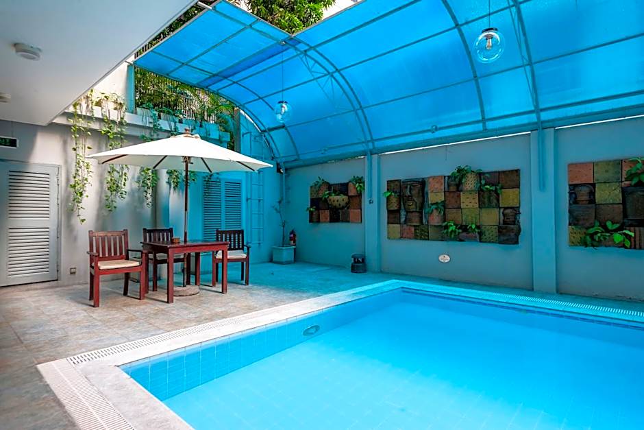 Royal Park Residence Hotel