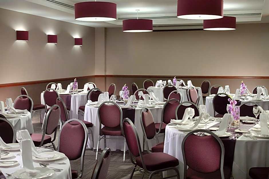 Courtyard by Marriott Mexico City Airport