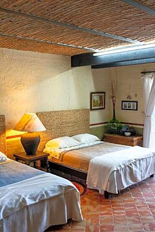 Deluxe Queen Room with Two Queen Beds