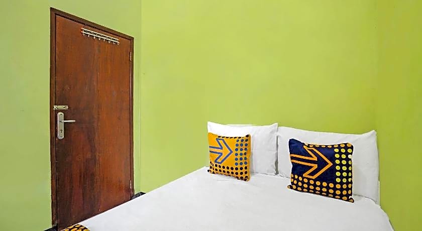 OYO Life 91869 Insan Mulia Kost Syariah