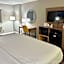 Days Inn by Wyndham Sarasota I-75