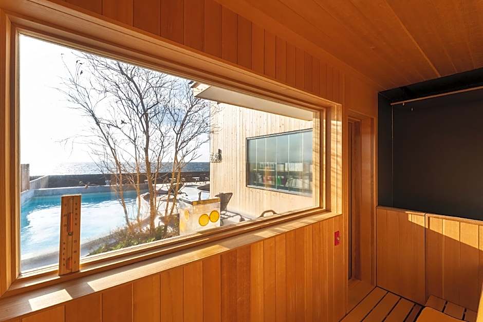 KAMOME SLOW HOTEL