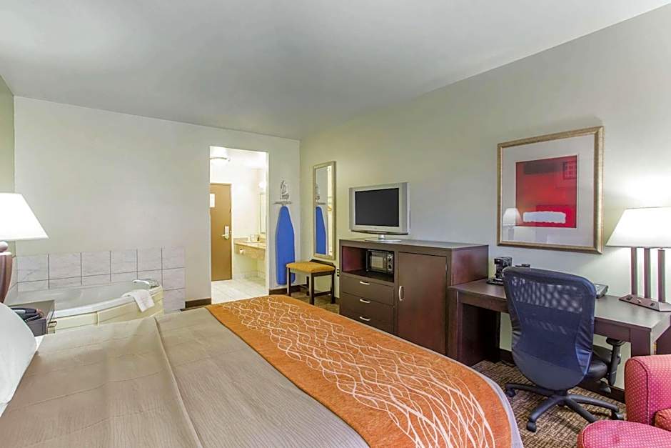 Comfort Inn Franklin Highway 96