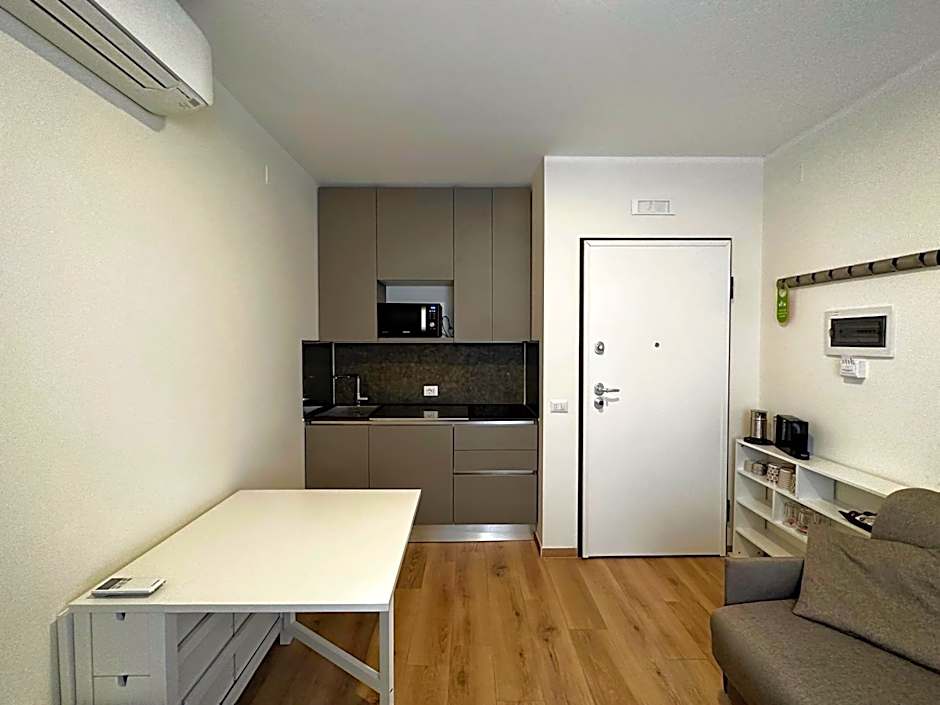 Extravaganza Room and Suite Apartment City Center