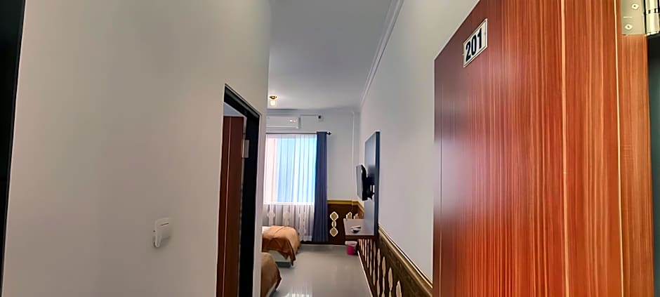 Hotel O De Luna Hotel