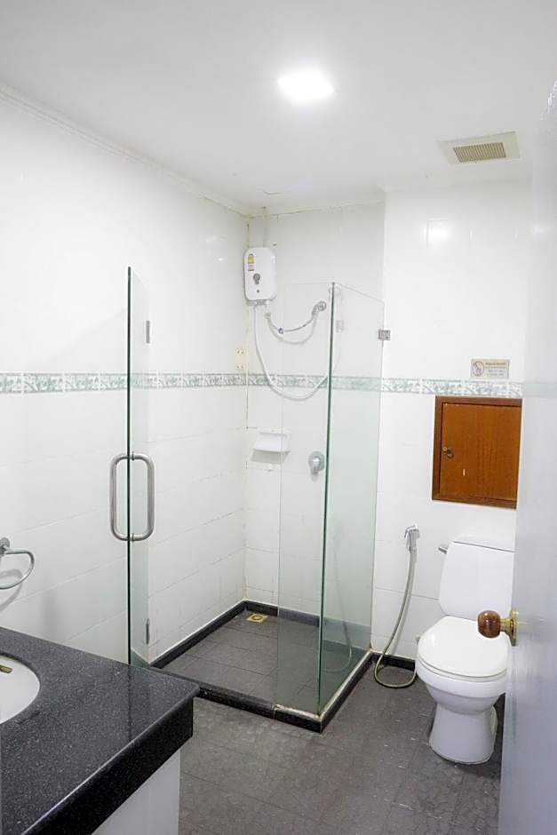 Aloft Hotel and Hostel Pattaya