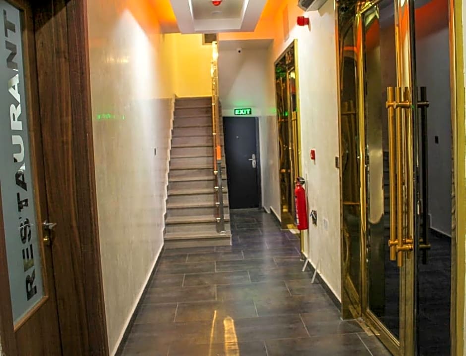 Joshesther Olive Hotel