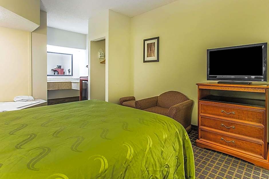 Quality Inn & Suites Orangeburg