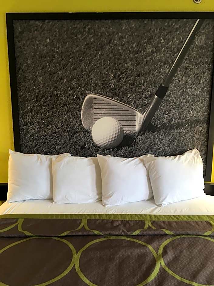 Super 8 by Wyndham Augusta