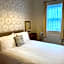 The Raincliffe Hotel