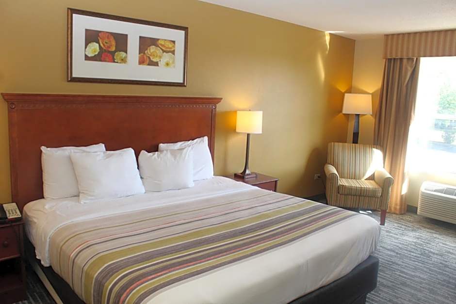 Country Inn & Suites by Radisson, Crystal Lake, IL