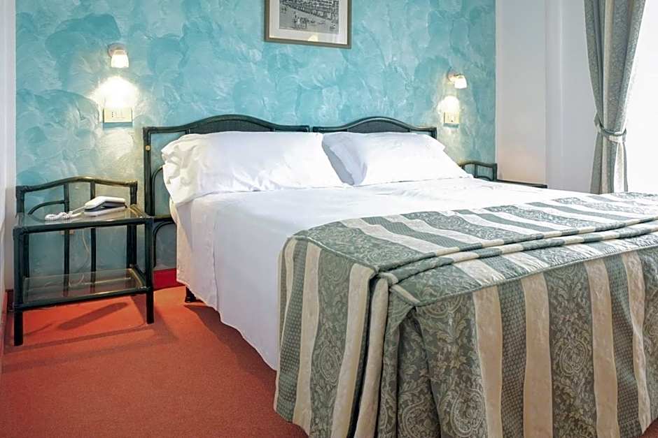 Hotel Soraya & Apartments