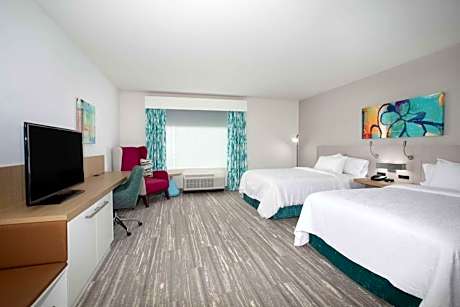 Corner Queen Room with Two Queen Beds - Mobility Accessible