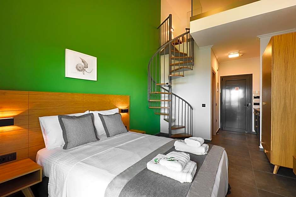 Botanica Luxury Suites