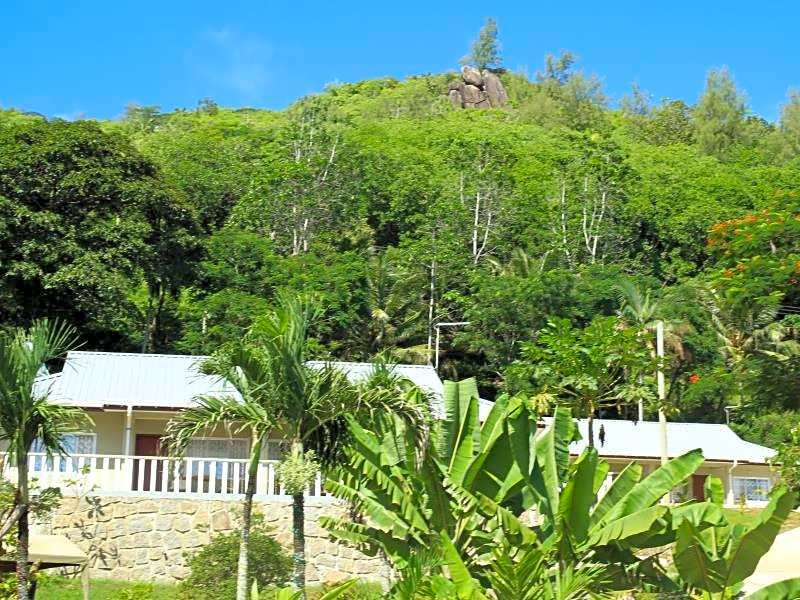 Surfers Beach Self Catering Chalets