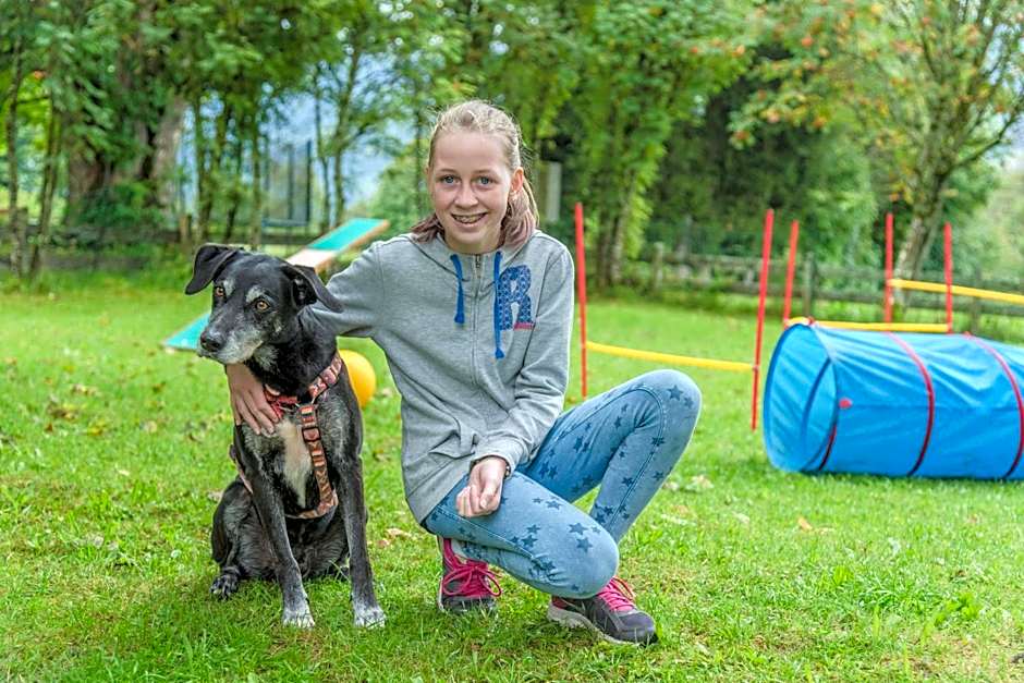 Almfrieden Hotel & Romantikchalet