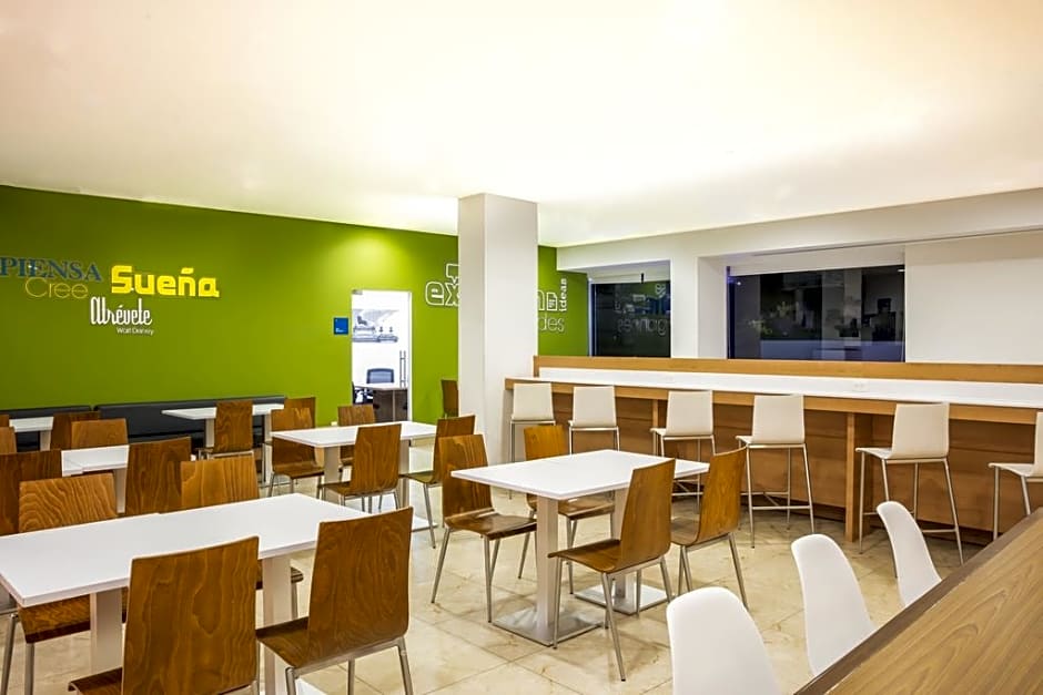 Sleep Inn Leon Antares