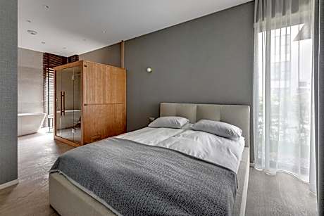 Marina Residence - Deluxe One-bedroom Apartment with sauna | Uncategorized, in a separate building