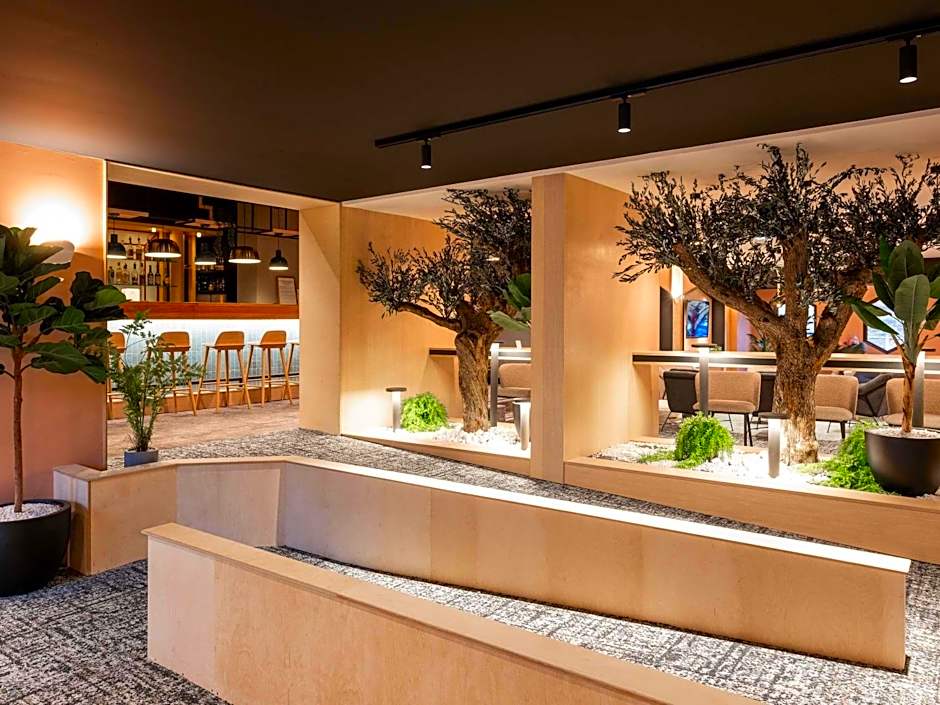 Novotel Macon Nord Autoroute du Soleil