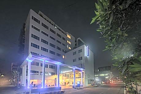 Holiday Inn Express & Suites Vijayawada by IHG