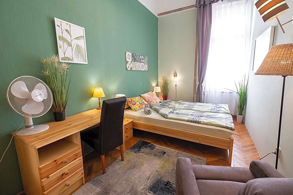 Pesto private rooms