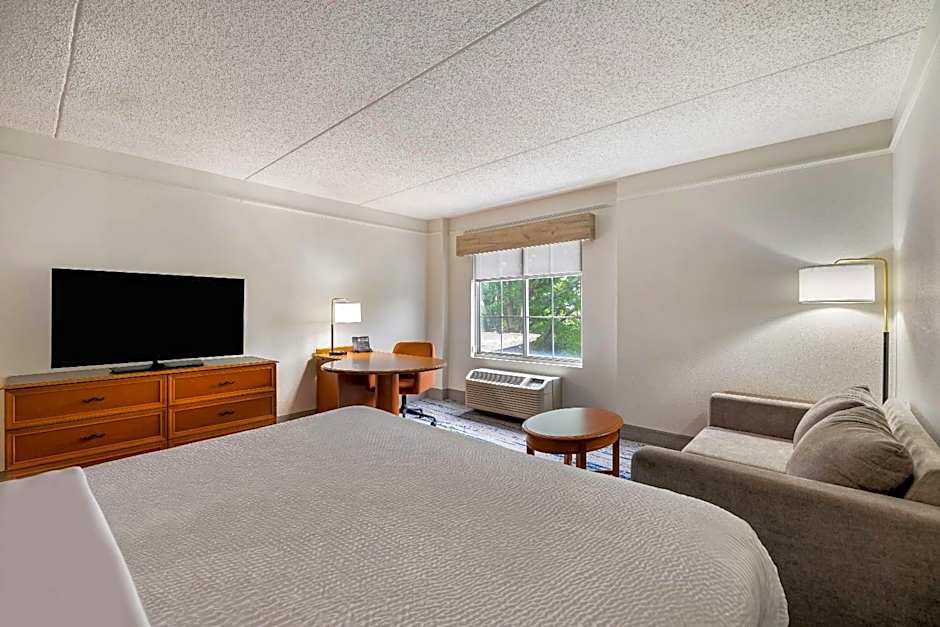 La Quinta Inn & Suites by Wyndham Albuquerque West