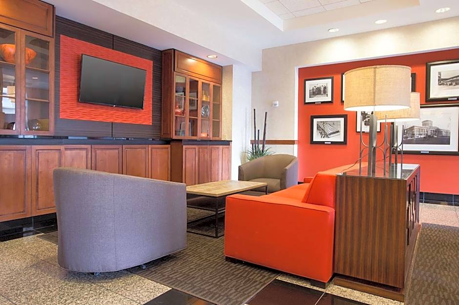 Drury Inn & Suites Columbus South