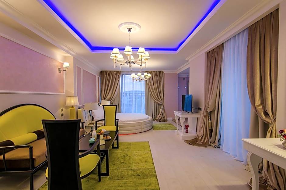 Phoenicia Royal Hotel