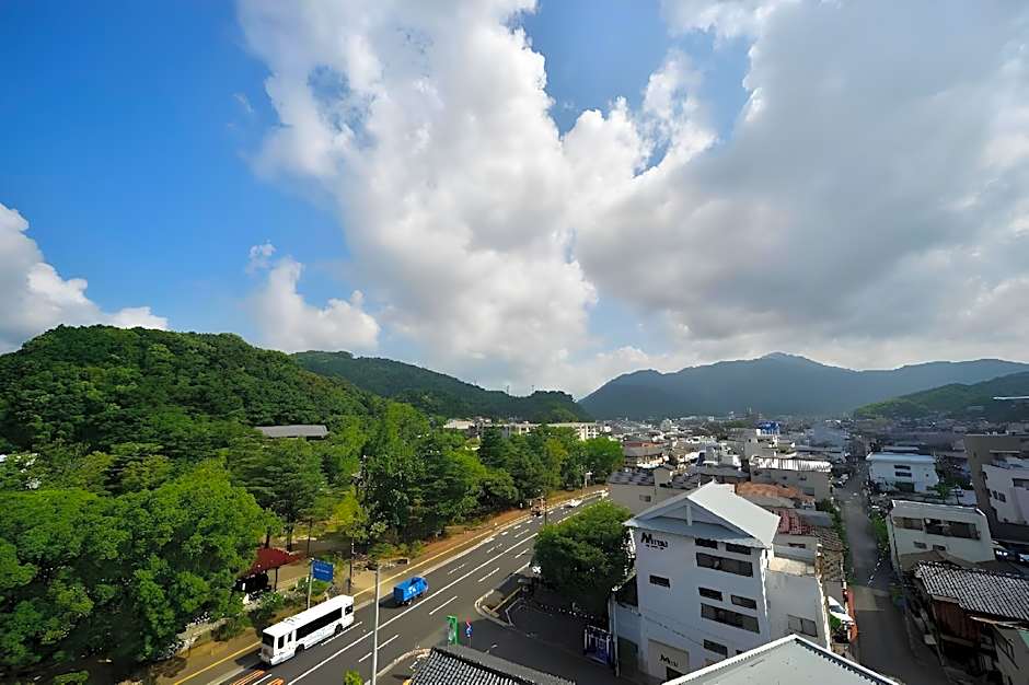 Uwajima Oriental Hotel