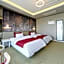 Hotel The One