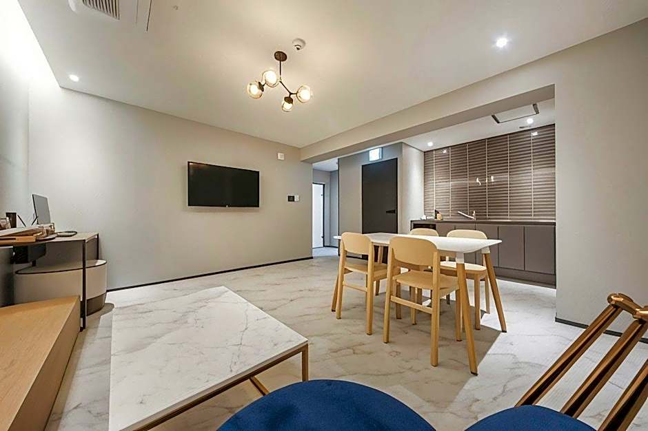 Changwon Brown dot Hotel Palyong