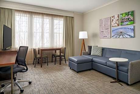 One-Bedroom Suite with Two Queen Beds