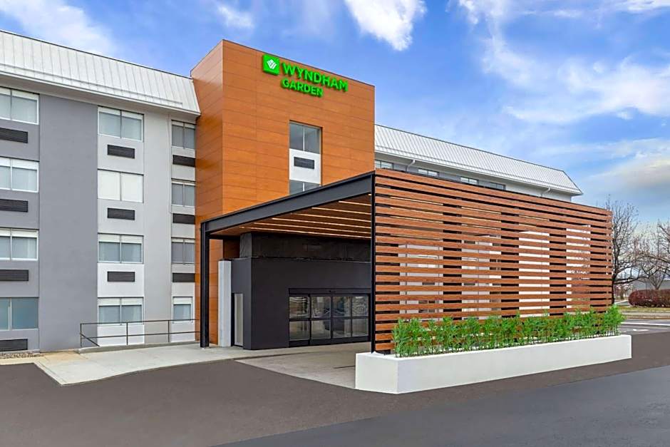 Wyndham Garden Louisville KY