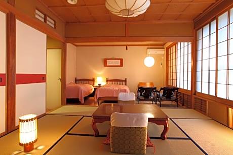 Room with Tatami Area