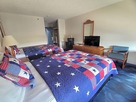 Queen Room with Two Queen Beds