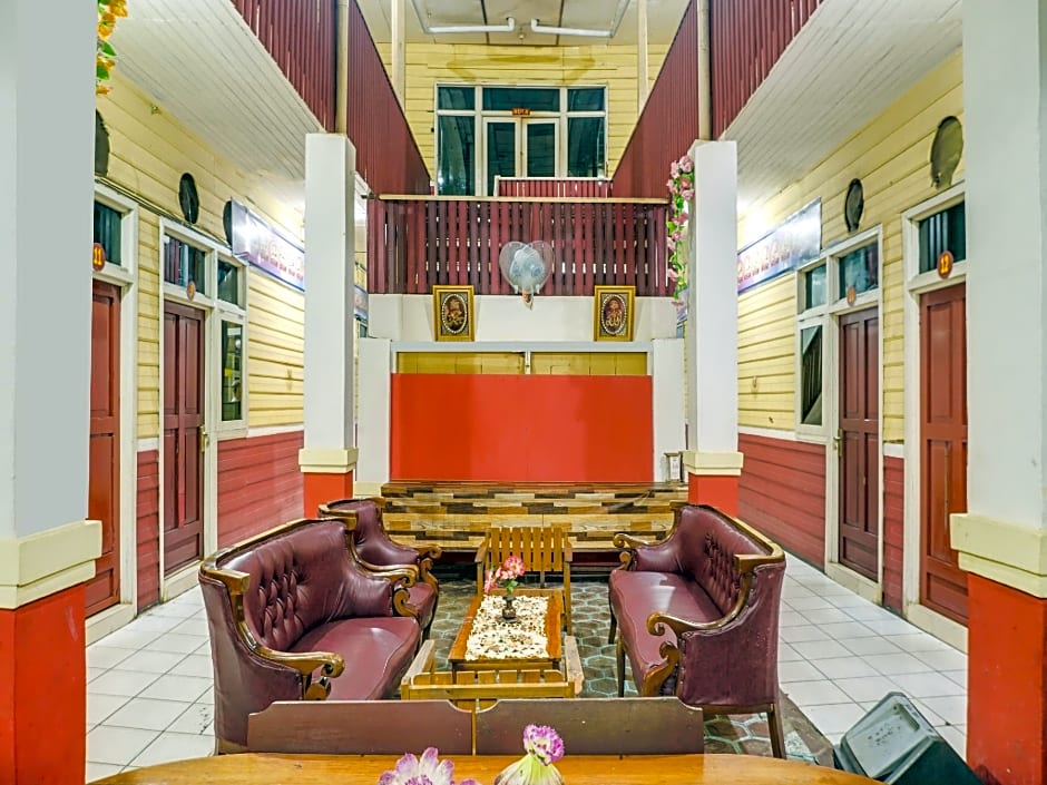Hotel O Anggrek Daqu Syariah Kapuas
