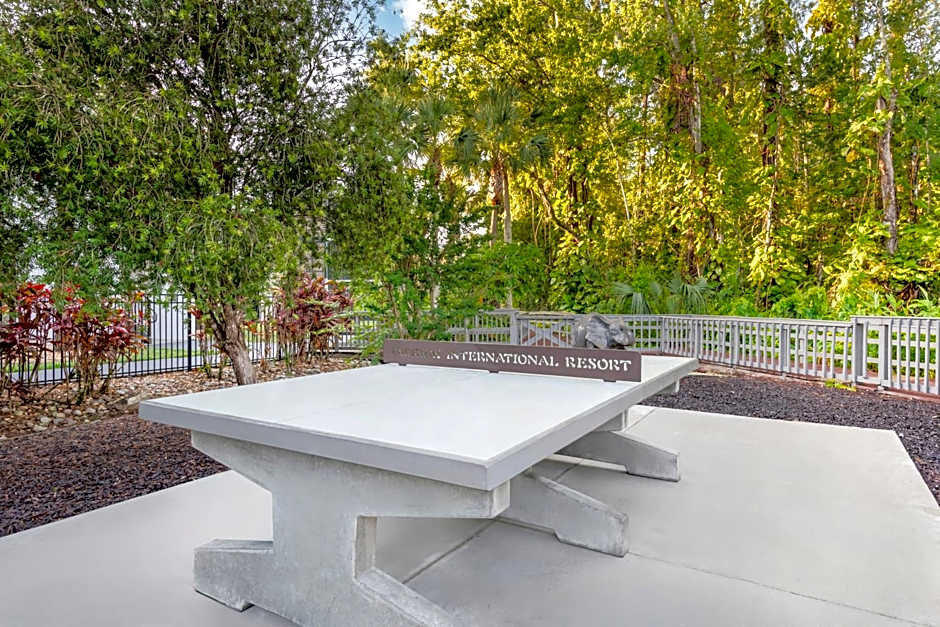 Parkway International Resort