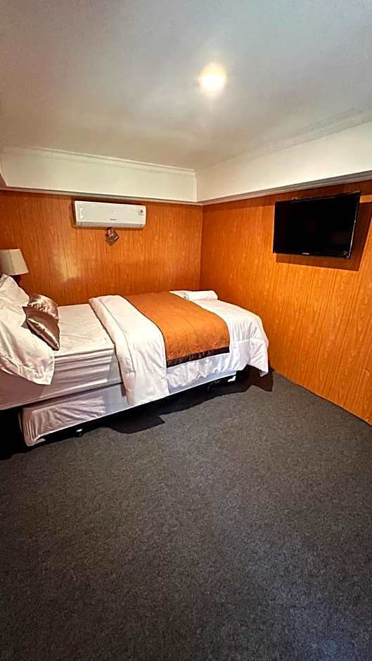Tamansari Homestay