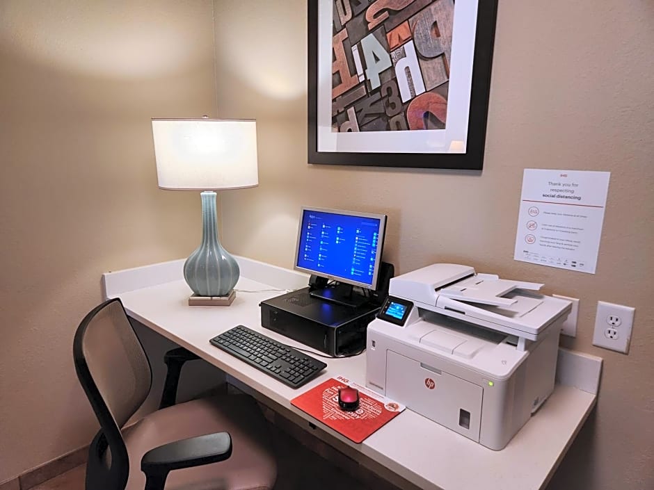 Candlewood Suites Greenville By IHG
