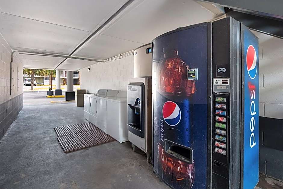 Red Roof Inn Columbia, SC Airport