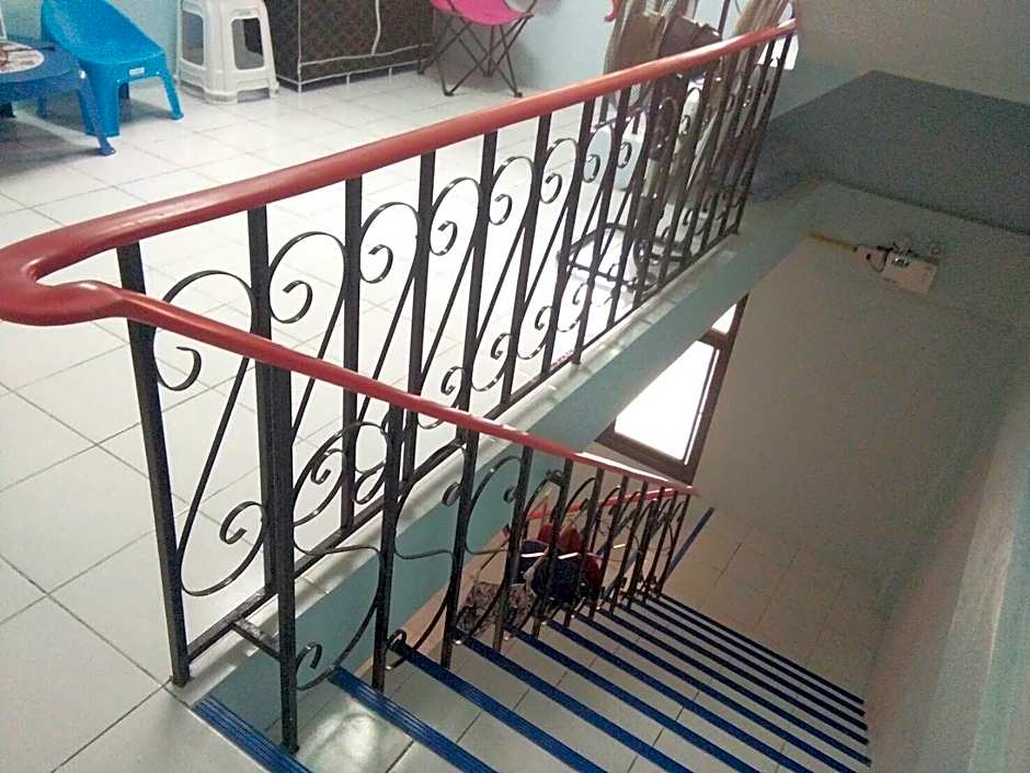 A & P House Charansanitwong