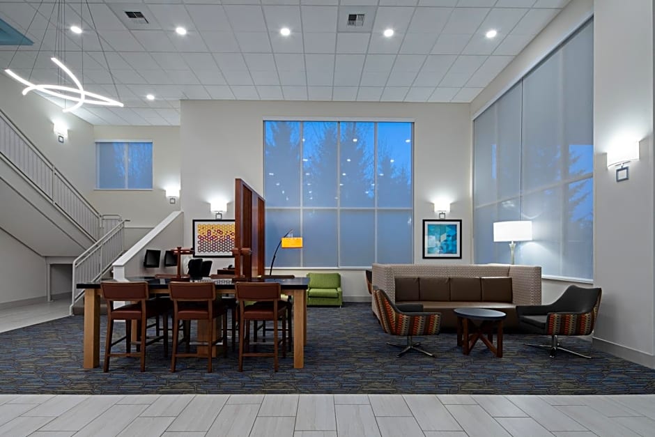 Holiday Inn Express Seattle - Sea-Tac Airport By IHG
