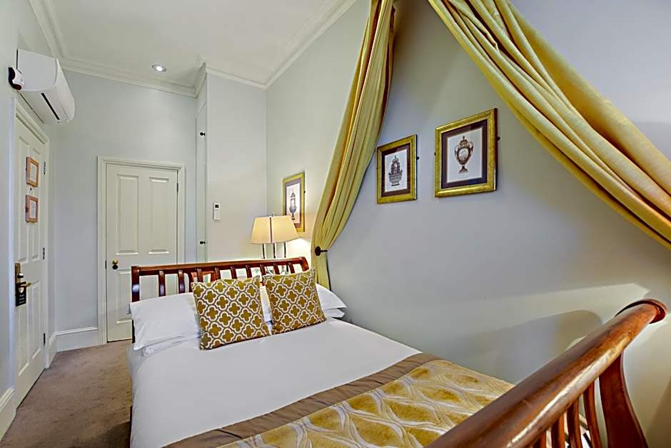 Twenty Nevern Square Hotel