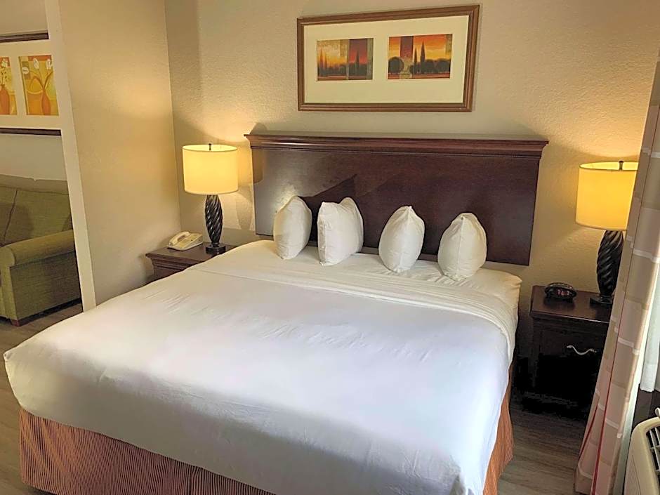 Country Inn & Suites by Radisson, Jacksonville West, FL