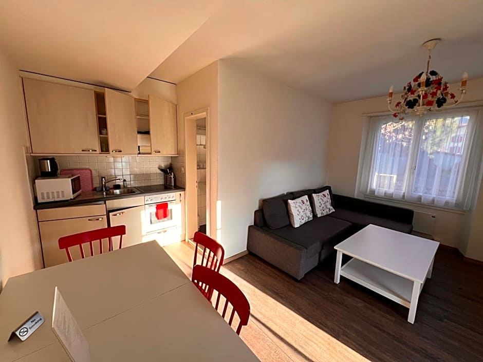 Beausite Garden Apartment & Budget Rooms